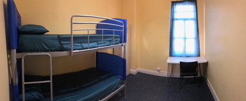 Best Hostel - Sunshine Coast Tourism 2