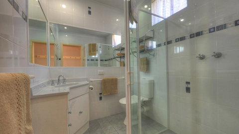 Best Western Motel Farrington - Holiday Sunshine Coast 0