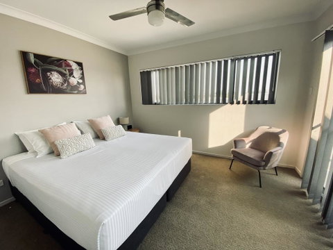 Best Western Plus North Lakes Hotel - Sunshine Coast Tourism 2