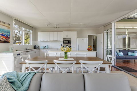 BETHANY BAY - MOUNT MARTHA - Sunshine Coast Tourism 2