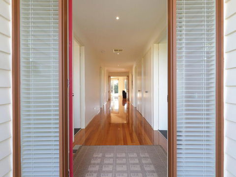 Between The Seas - Pet Friendly! - Sunshine Coast Tourism 3