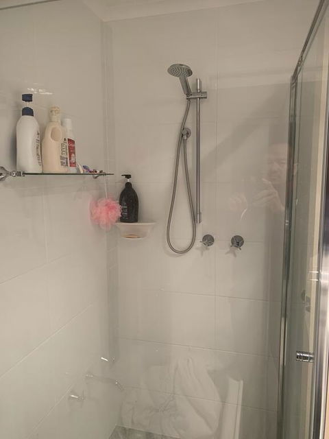 Bevan Street Lavington - Sunshine Coast Tourism 1