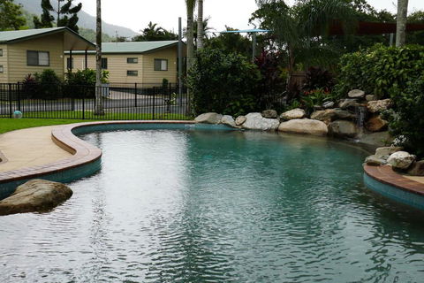 BIG4 Cairns Crystal Cascades Holiday Park - Sunshine Coast Tourism 0