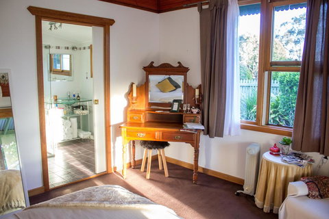 Billabong Cottage - Sunshine Coast Tourism 2