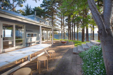 BIMBADEEN ON BUSTY - BIMBADEEN ON BUSTY - Spectacular Views & Wifi - Sunshine Coast Tourism 2