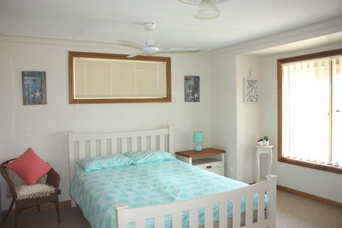 Birchgrove Terrace, Unit 6, Recreation Lane, Tun - Holiday Sunshine Coast 1