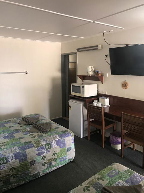 Blackall Coolibah Motel - Sunshine Coast Tourism 2