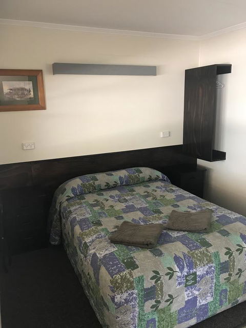 Blackall Coolibah Motel - Sunshine Coast Tourism 3
