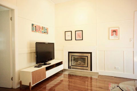 Blackheath Nook - Sunshine Coast Tourism 3