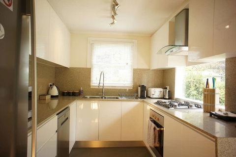 Blackheath Nook - Sunshine Coast Tourism 2