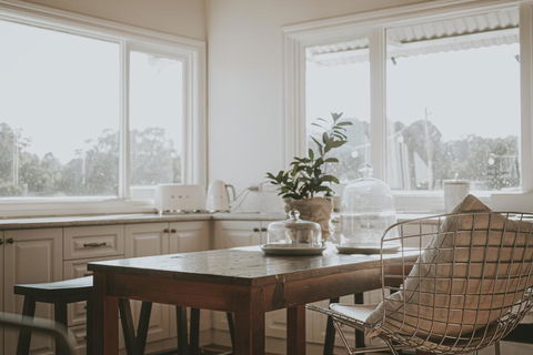 Blacksmiths Cottage - Sunshine Coast Tourism 3