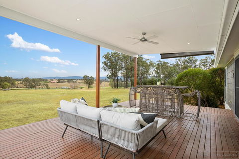 Blackwattle Retreats - Holiday Sunshine Coast 1