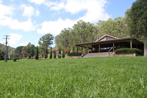 Blair Athol Estate Wollombi - Holiday Sunshine Coast 3