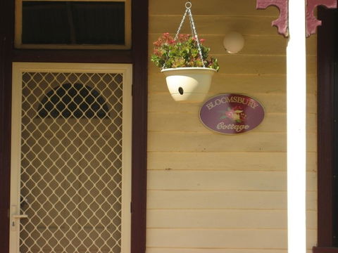 Bloomsbury Cottage - Sunshine Coast Tourism 3