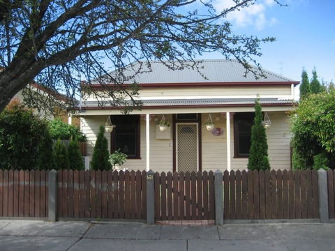 Bloomsbury Cottage - Sunshine Coast Tourism 2