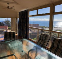 Blue Bay Beach Getaway - Sunshine Coast Tourism