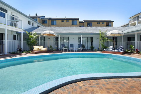 Blue Heron Motel - Holiday Sunshine Coast 1