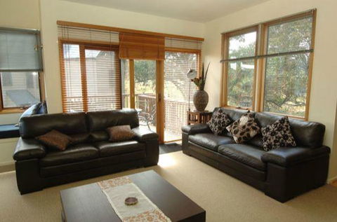 Blue Sky Lodge - Holiday Sunshine Coast 1