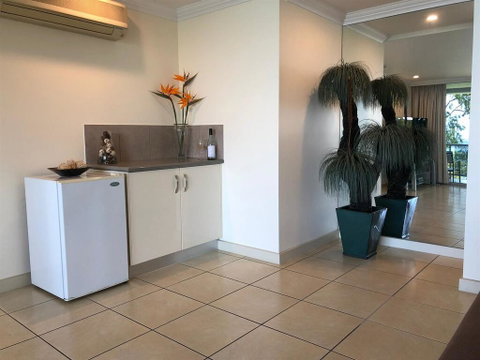 Blue Water Views Apartments - Sunshine Coast Tourism 1