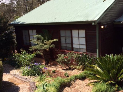Bluebell Cottage - Sunshine Coast Tourism 1