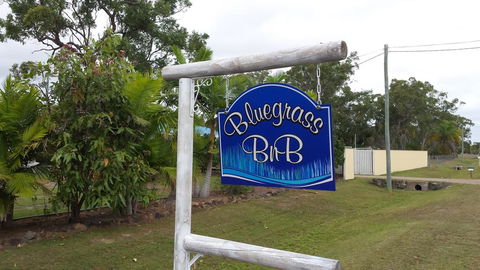 Bluegrass BnB - Holiday Sunshine Coast 0