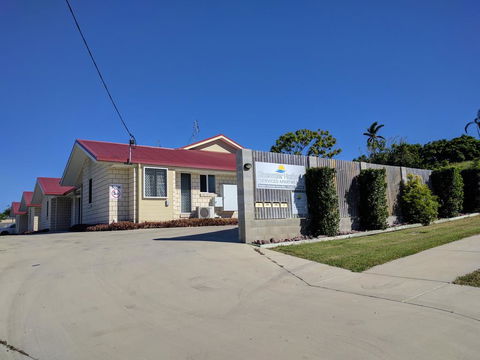 Bluewater Harbour Serviced Apartments - Sunshine Coast Tourism 0