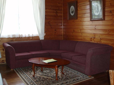Boat Harbour Garden Cottages - Sunshine Coast Tourism 3