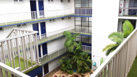 Boat Harbour Motel - Sunshine Coast Tourism 2