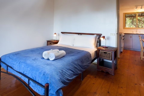 Bombina Cottages - Sunshine Coast Tourism 3