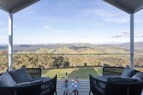 The Lookout By Mt Bellevue - Sunshine Coast Tourism 3