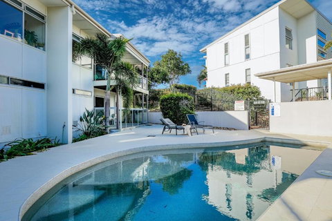 THE Peace POD - Holiday Sunshine Coast 3