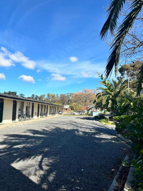 The Shamrock Hotel Balranald - Holiday Sunshine Coast 2