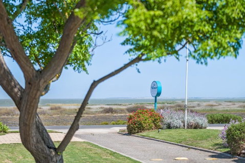 The Shore Motel Milang - Sunshine Coast Tourism 3