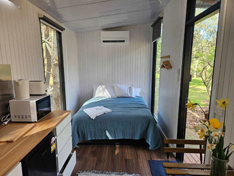 The Verge Of Nowhere Oak By Tiny Away - Sunshine Coast Tourism 0