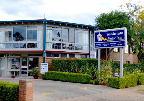 Wanderlight Motor Inn - Sunshine Coast Tourism 0