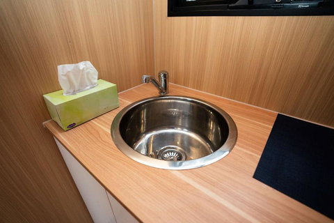 Whispering Wallaby By Tiny Away - Holiday Sunshine Coast 3