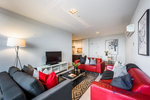 WOW Apartment On Swanston - Sunshine Coast Tourism 3