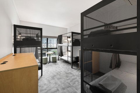 YHA Brisbane City - Sunshine Coast Tourism 2