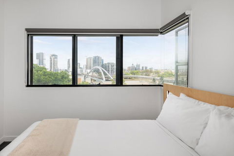YHA Brisbane City - Sunshine Coast Tourism 3