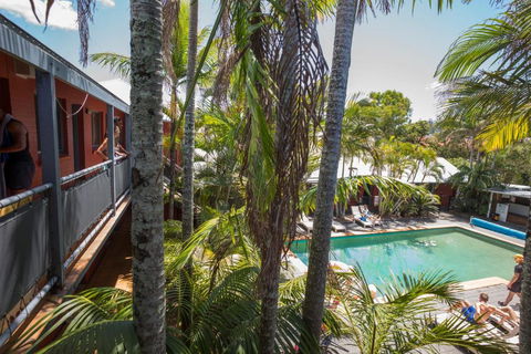 YHA Cape Byron, Byron Bay - Sunshine Coast Tourism 3