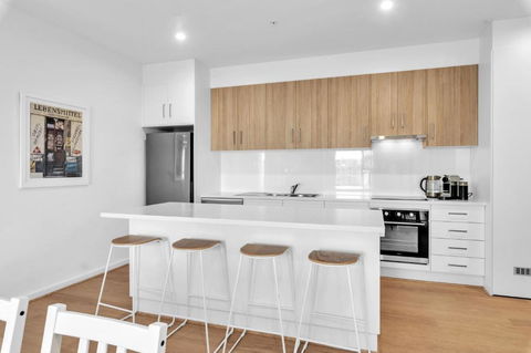 Flinders Corporate Extended Stays 8 -12 Weeks - Sunshine Coast Tourism 2