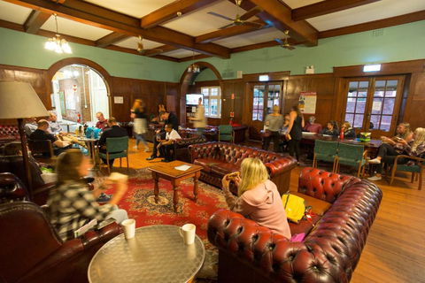 YHA Newcastle Beach - Sunshine Coast Tourism 3