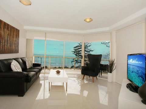 Zanzibar 404, Sensational 2 Bedroom Oceanview Apartment - Holiday Sunshine Coast 0