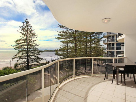 Zanzibar 404, Sensational 2 Bedroom Oceanview Apartment - Holiday Sunshine Coast 2