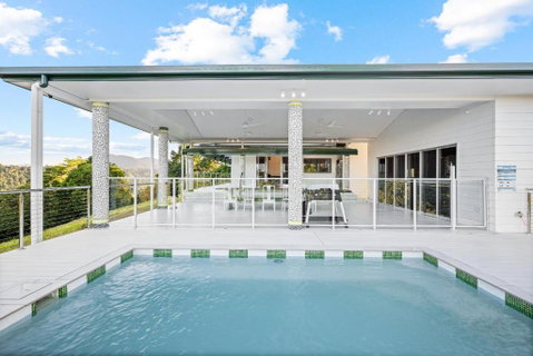 Spearmint House - Art Deco Gem In Misty Mountains - Sunshine Coast Tourism 0