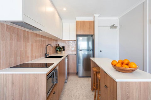 Yamba Views 6 - Oceanstays - Holiday Sunshine Coast 2