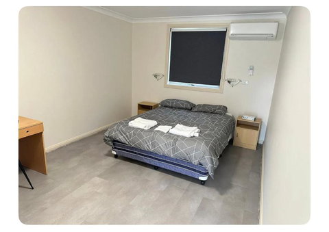 Yetholme Motel - Holiday Sunshine Coast 0