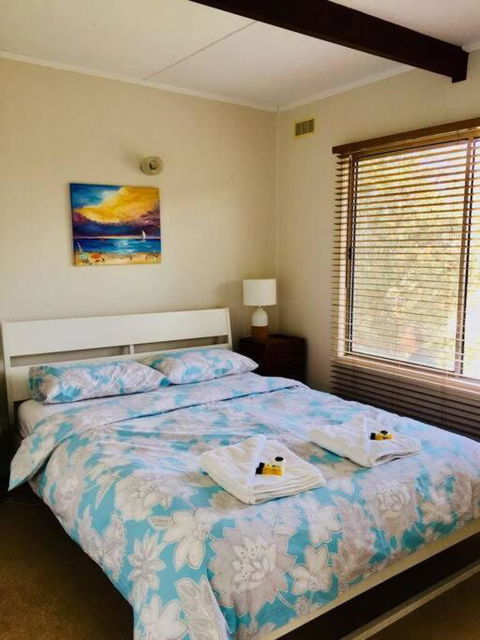 YOLO- Beach-house Views, Near Penguins, Nbn! - Sunshine Coast Tourism 2
