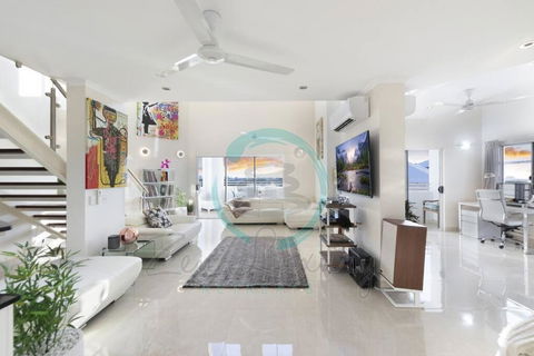 Zen Cascade: 4BR Luxury Penthouse Loft With Views - Sunshine Coast Tourism 0