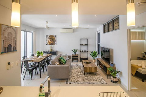ZEN CENTRAL CBD - Affordable 3-Bdrm Apt In The Heart Of Darwin City - Sunshine Coast Tourism 0